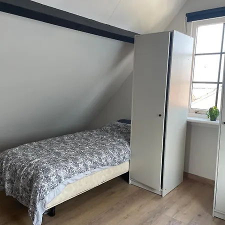 Apartment Seaside Escape